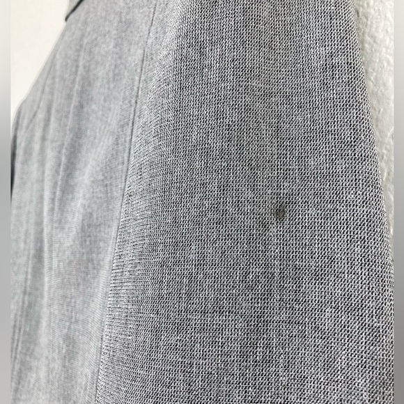Kasper Light Gray Women's Suit Jacket - Picture 7 of 7